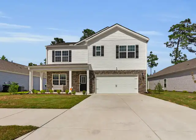 Property at 2005 Ella Bengel Dr, New Bern, NC, 28562, 5 beds, 3 baths, [object Object]