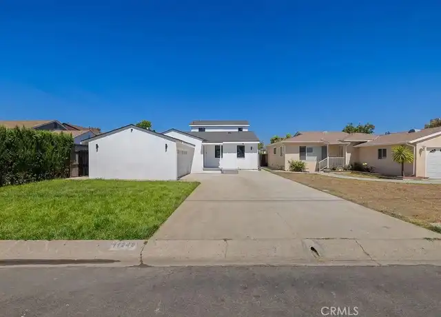 Property at 11245 Greenlawn Ave, Culver City, CA, 90230, 5 beds, 3 baths, [object Object]