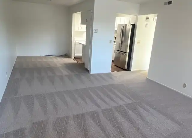 Property at 215 E 4600 S Unit 1, Murray, UT, 84107, 2 beds, 1 bath, [object Object]