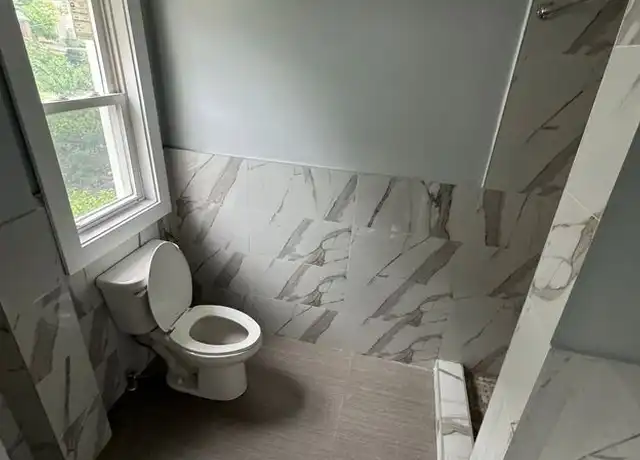 Property at 2 Whelan Pl, Yonkers, NY, 10703, 1 bed, 1 bath, [object Object]