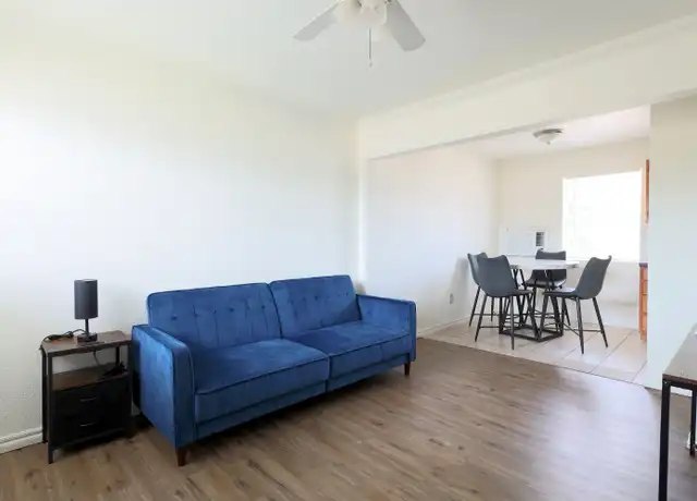 Property at 1103 NW Carroll Dr Unit 2, Lawton, OK, 73507, 1 bed, 1 bath, [object Object]