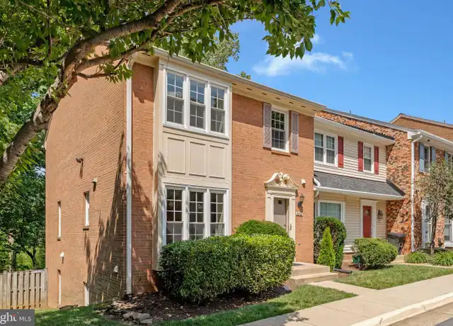 Property at 8530 Raglan Rd, Vienna, VA, 22182, 4 beds, 3.5 baths, [object Object]