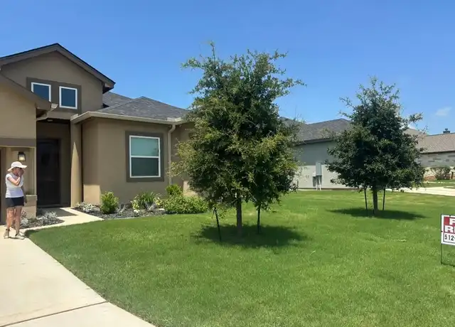 Property at 120 Parlin Ln, Fredericksburg, TX, 78624, 3 beds, 2 baths, [object Object]
