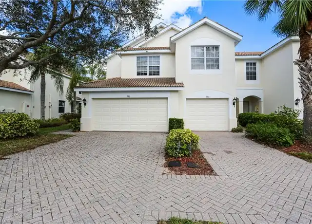 Property at 796 Hampton Cir, Naples, FL, 34105, 3 beds, 2.5 baths, [object Object]