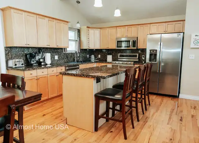 Property at 9722 S Buttonwood Cir, Sandy, UT, 84092, 5 beds, 3 baths, [object Object]