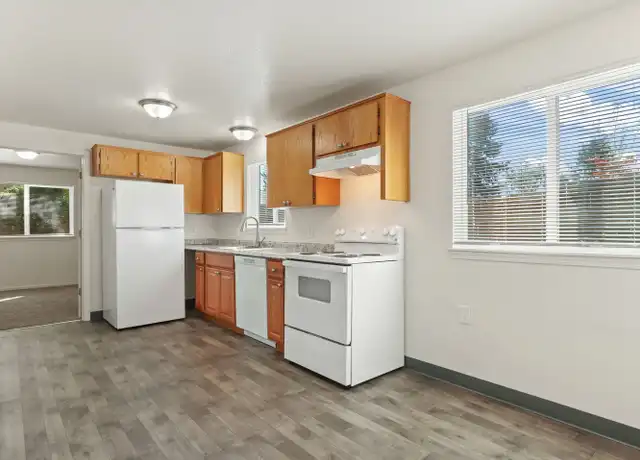 Property at 13024 SE Tessa St #4, Portland, OR, 97233, 1 bed, 1 bath, [object Object]