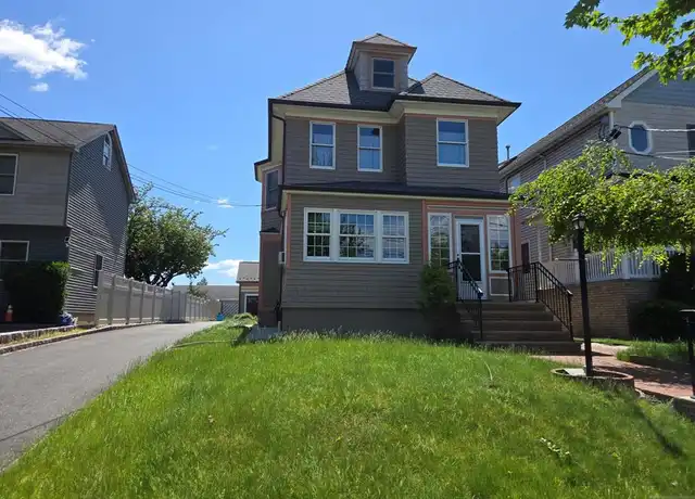 Property at 510 Belgrove Dr Unit 2, Kearny, NJ, 07032, 2 beds, 1 bath, [object Object]