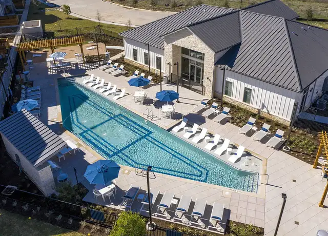 Photo of 2601 N Austin Ave, Georgetown, TX 78626