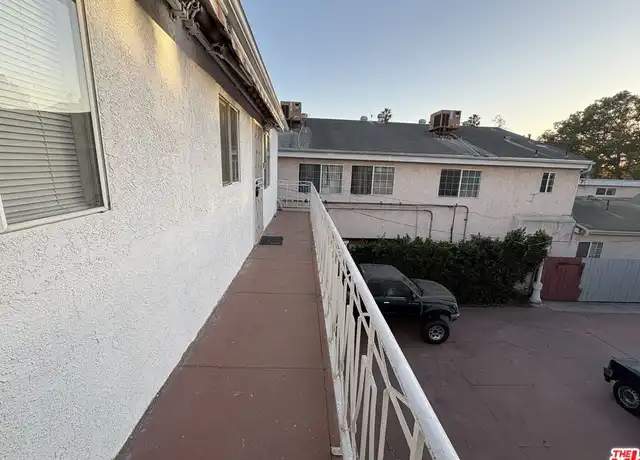 Property at 1240 Lodi Pl, Los Angeles, CA, 90038, 1 bed, 1 bath, [object Object]