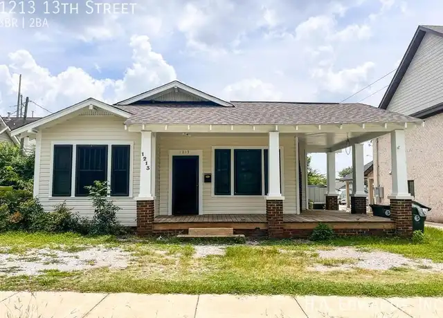 Property at 1213 13th St, Tuscaloosa, AL, 35401, 3 beds, 2 baths, [object Object]