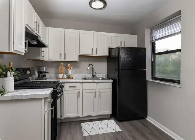 Photo of 1869 Chessland St, Pittsburgh, PA 15205