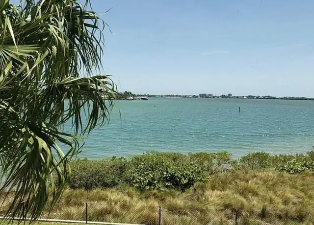 Property at 3 Harbour Isle Dr E #204, Fort Pierce, FL, 34949, 2 beds, 2 baths, [object Object]