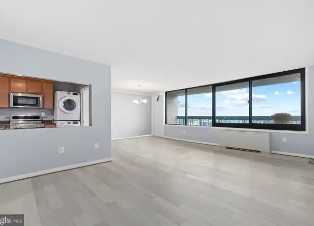 Property at 3705 S George Mason Dr Unit 2513S, Falls Church, VA, 22041, 2 beds, 1.5 baths, [object Object]