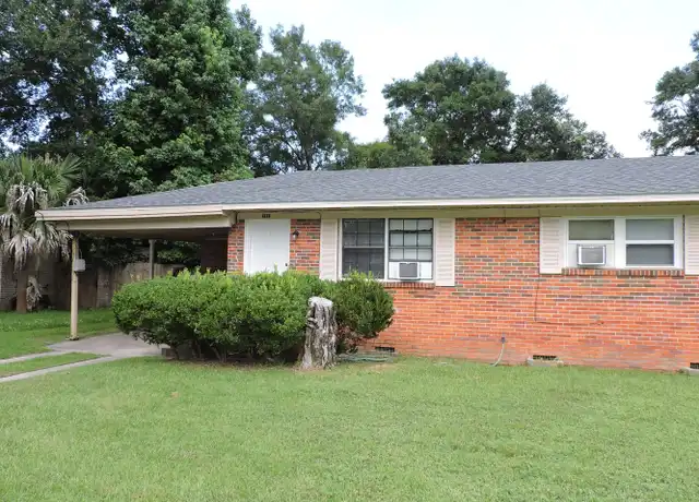 Property at 1012 Pennsylvania Dr, Pensacola, FL, 32506, 2 beds, 1 bath, [object Object]