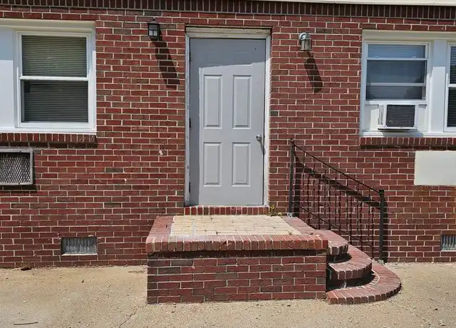 Property at 323 E Little Creek Rd #5, Norfolk, VA, 23505, 1 bed, 1 bath, [object Object]
