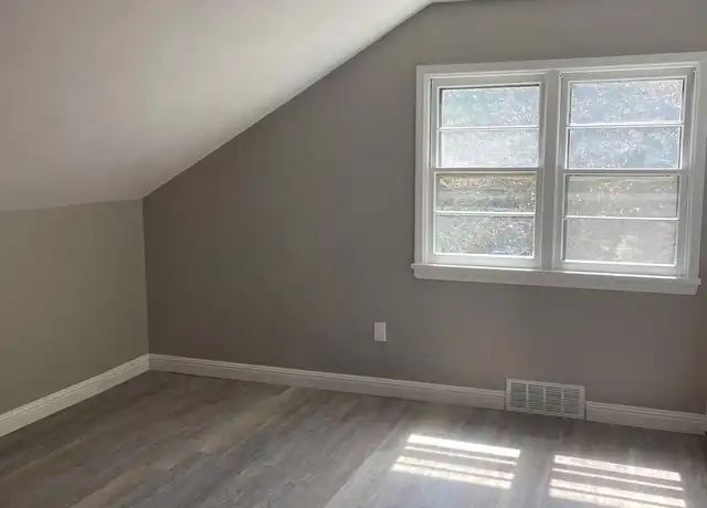 Property at 315 S 5th E Unit 4, Mountain Home, ID, 83647, 2 beds, 1 bath, [object Object]