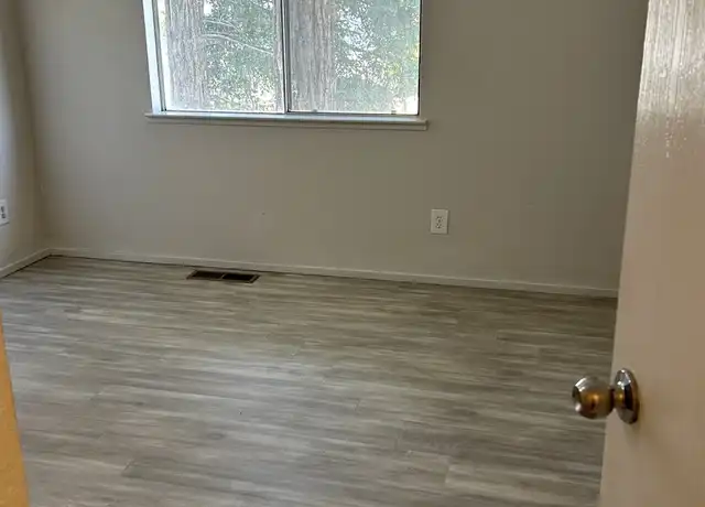 Property at 1960 Grande Cir #42, Fairfield, CA, 94533, 3 beds, 1.5 baths, [object Object]
