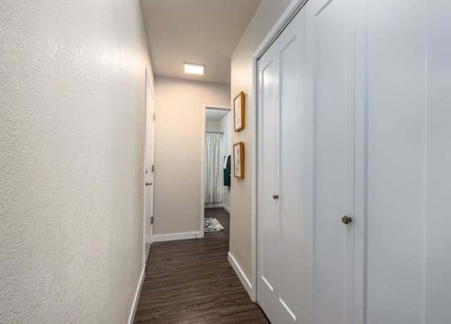 Photo of 1720 S Hutchins St, Lodi, CA 95240