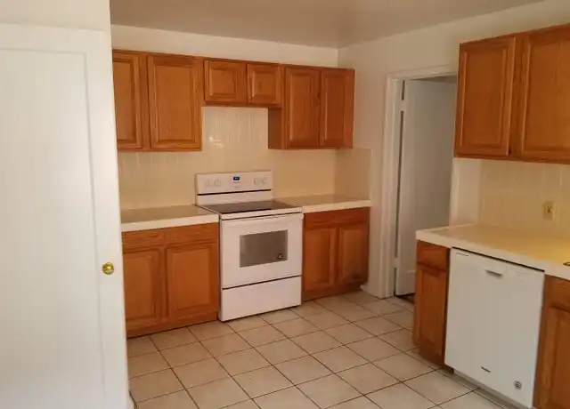 Property at 788 E 5th Ave Unit 2, Salt Lake City, UT, 84103, 1 bed, 1 bath, [object Object]