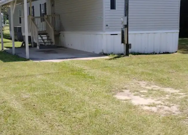Property at 143 SE Laurence Ct, Lake City, FL, 32025, 3 beds, 2 baths, [object Object]