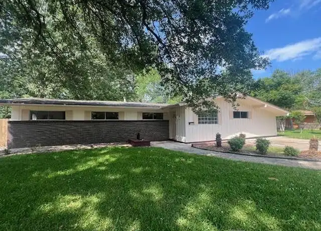 Property at 2464 Kensington Dr, Baton Rouge, LA, 70809, 5 beds, 3 baths, [object Object]