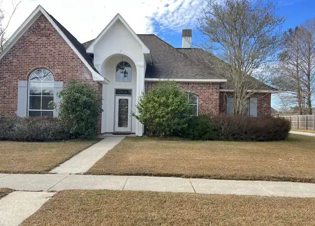 Property at 3132 White Shadows Dr, Baton Rouge, LA, 70816, 4 beds, 3 baths, [object Object]