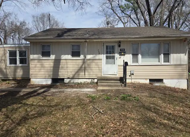 Property at 706 W Charles Ct, Independence, MO, 64055, 3 beds, 1 bath, [object Object]