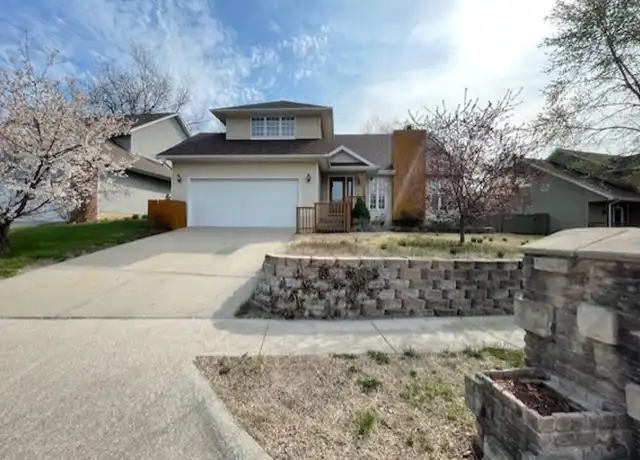 Property at 3322 S Lakeside Ave, Springfield, MO, 65804, 4 beds, 3 baths, [object Object]