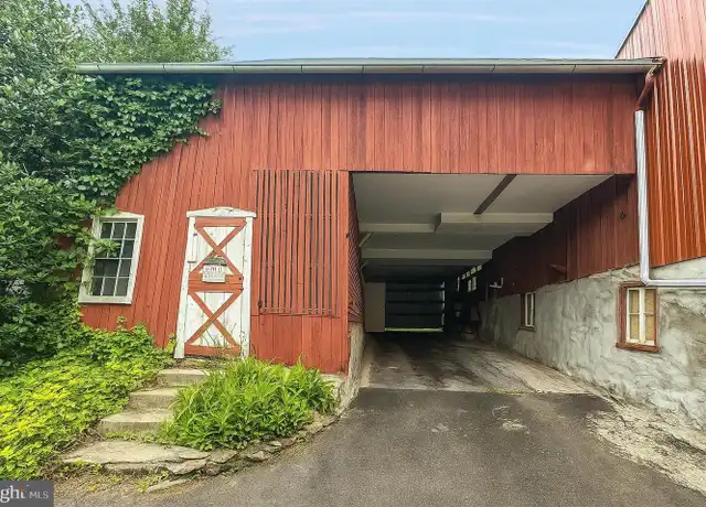 Property at 1327 Kepler Rd, Pottstown, PA, 19464, 2 beds, 1 bath, [object Object]