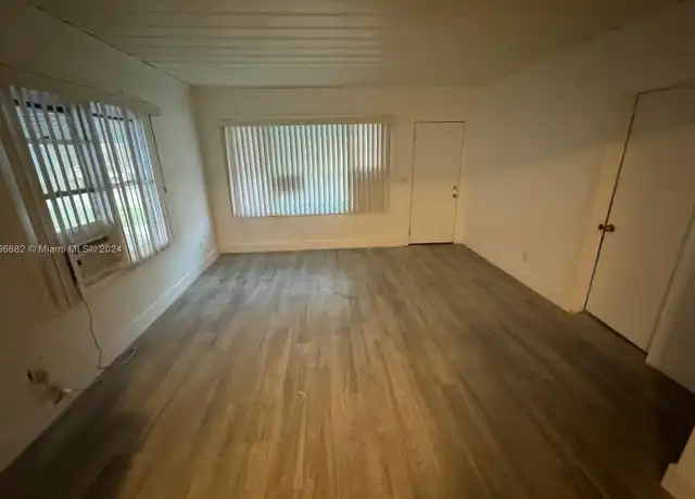 Property at 501 Wendell Rd Unit B, Fort Pierce, FL, 34950, 2 beds, 1 bath, [object Object]