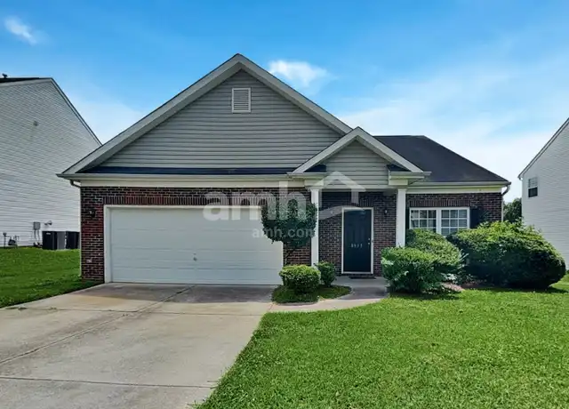 Property at 8935 Hedge Maple Rd, Charlotte, NC, 28269, 3 beds, 2.5 baths, [object Object]