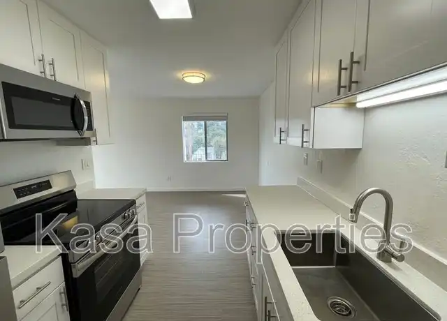 Property at 410 Evelyn Ave Unit 204, Albany, CA, 94706, 2 beds, 2 baths, [object Object]