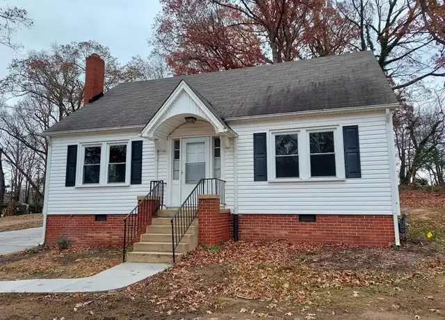 Property at 106 Hodgin St, High Point, NC, 27262, 4 beds, 2 baths, [object Object]