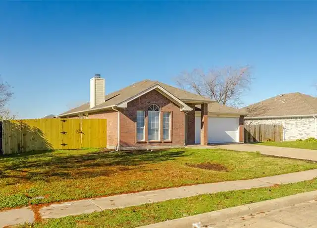 Property at 1313 Indian Wells Trl, Midlothian, TX, 76065, 3 beds, 2 baths, [object Object]