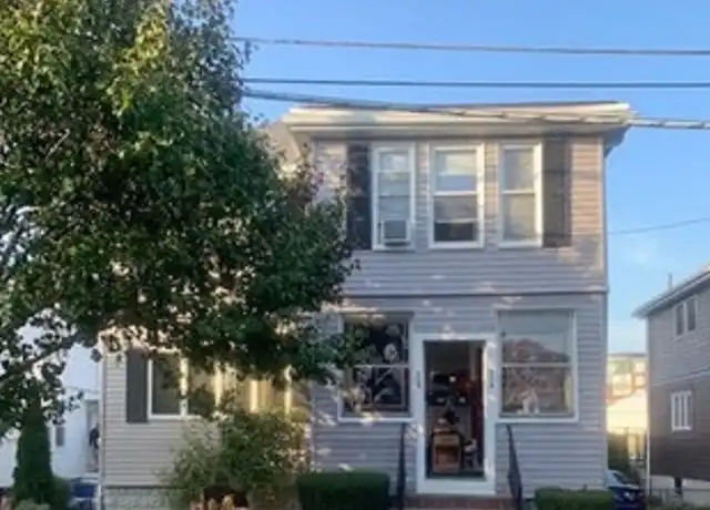 Property at 115 Clarence St, Everett, MA, 02149, 1 bed, 1 bath, [object Object]
