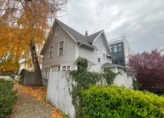 Property at 563 Prospect St Unit 1-Upper, Seattle, WA, 98109, 4 beds, 2 baths, [object Object]