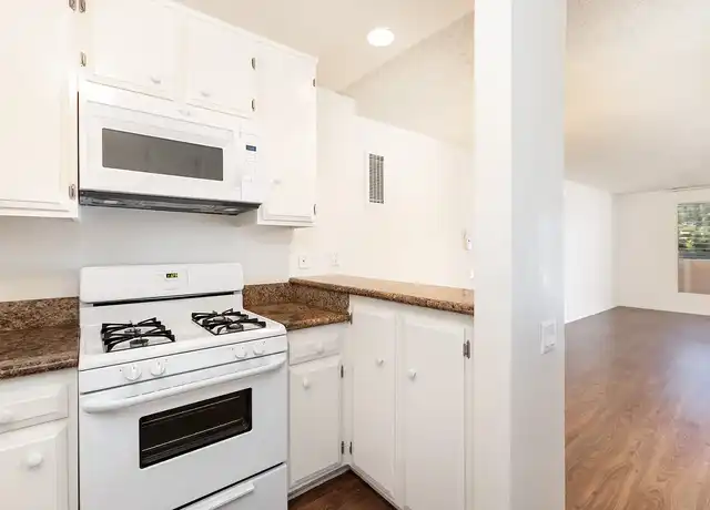 Property at Santa Monica La Mer - 1127 11th St, Santa Monica, CA, 90403, 2 beds, 2 baths, [object Object]