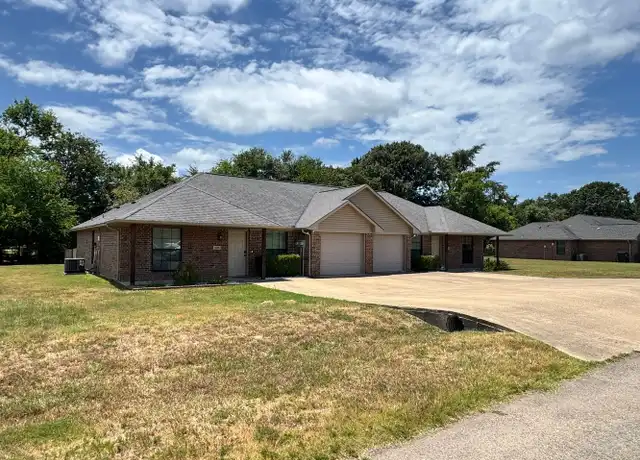 Property at 13343 Country Meadow Ln Unit 13343, Lindale, TX, 75771, 3 beds, 2 baths, [object Object]