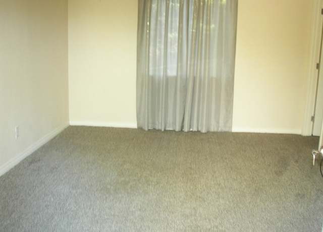 Photo of 24977 Crest Forest Dr, Crestline, CA 92325