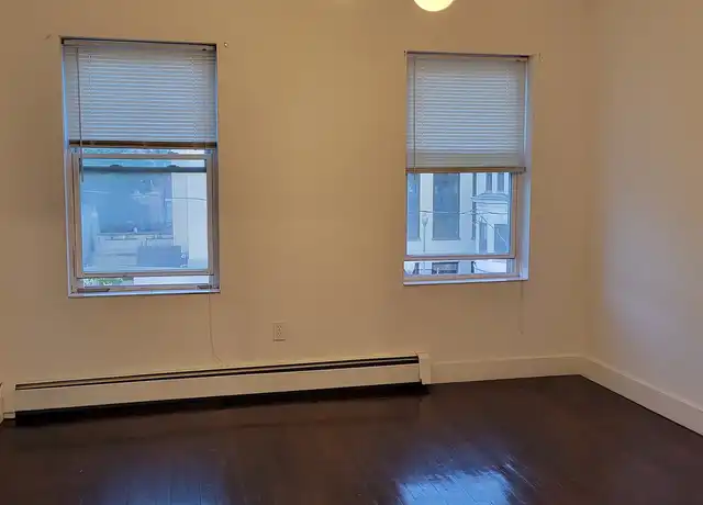 Property at 1533 5th Ave Unit 3, Troy, NY, 12180, 2 beds, 1 bath, [object Object]