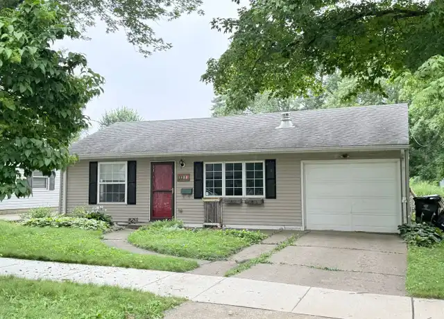 Property at 1128 Colton Ave, Bloomington, IL, 61701, 3 beds, 2 baths, [object Object]