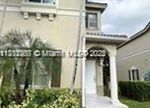 Property at 8261 NW 107th Ct Unit 8-10, Miami, FL, 33178, 4 beds, 3 baths, [object Object]