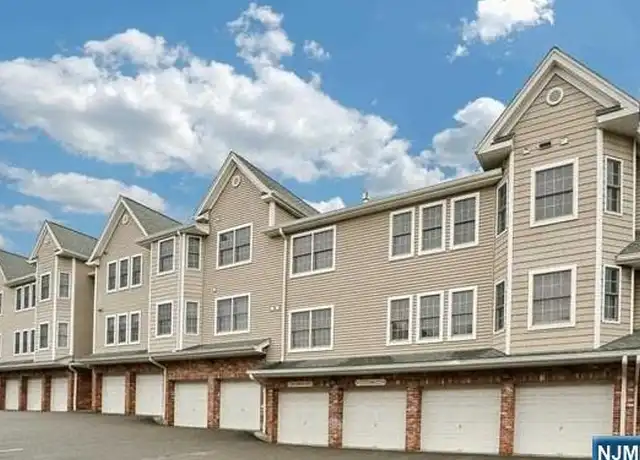 Property at 270 Grand Ave Unit 4C, Palisades Park, NJ, 07650, 2 beds, 2 baths, [object Object]