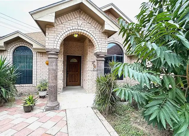 Property at 1936 E 21st St, Mission, TX, 78572, 3 beds, 2 baths, [object Object]