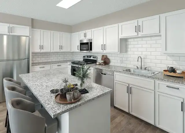 Property at 175 La Fontenay Dr, Louisville, KY, 40223, 1-3 bed, 1-2.5 bath, [object Object]
