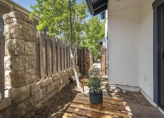 Property at 2117 Castillo St, Santa Barbara, CA, 93105, 1 bed, 1 bath, [object Object]