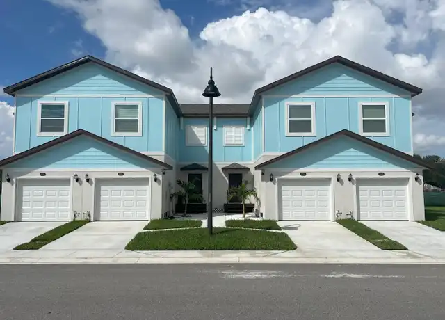 Property at 2044 Silverstone Cir, Clearwater, FL, 33760, 2 beds, 2.5 baths, [object Object]