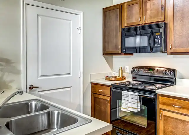 Property at 6230 Crow Ln Unit 1810, Austin, TX, 78745, 1 bed, 1 bath, [object Object]