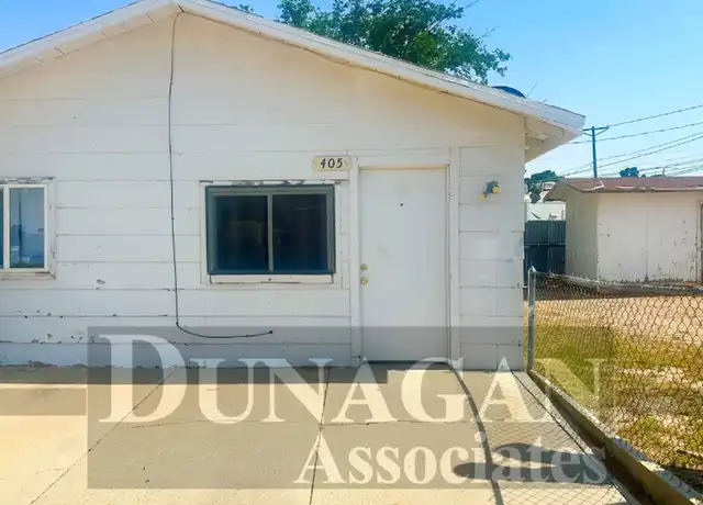 Property at 405 N 10th St Unit B, Carlsbad, NM, 88220, 2 beds, 1 bath, [object Object]