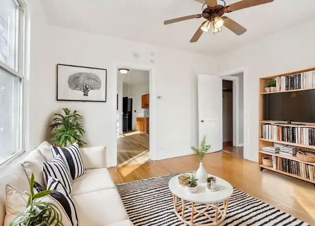 Property at 1819 N Pulaski St Unit 1 Lower Front, Milwaukee, WI, 53202, 2 beds, 1 bath, [object Object]